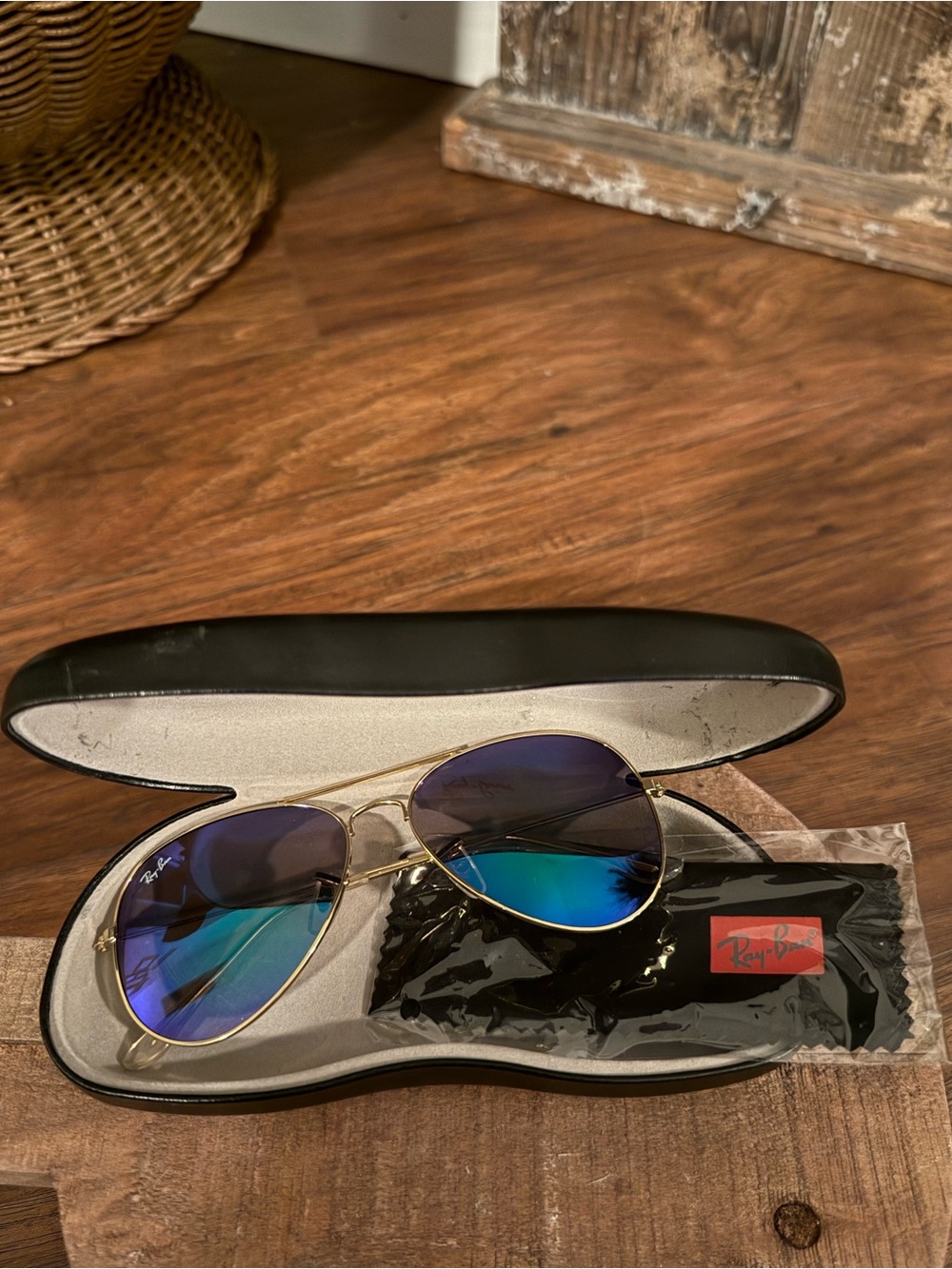 Ray-Ban RB3025 AVIATOR FLASH Sunglasses